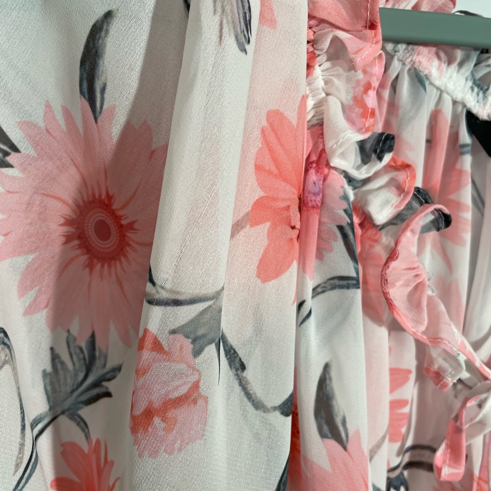 Chic Pink Sheer and White Floral Blouse with Ruffles - Picture 6 of 13